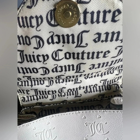 JUICY COUTURE NWT Stay in Circle Crossbody in Angel White - Picture 8 of 14